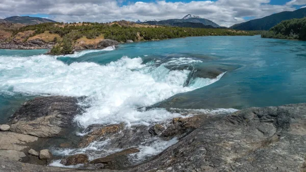 Confluencia Río Baker y Río Nef