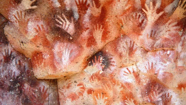 Paredón de las Manos: 3.000 años de historia en Cerro Castillo
